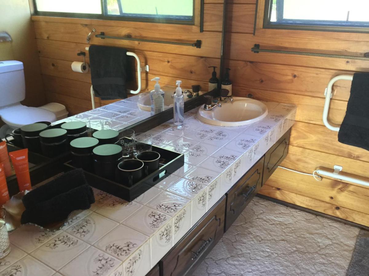 Norfolk Gardens Bed And Breakfast Te Kopuru Экстерьер фото